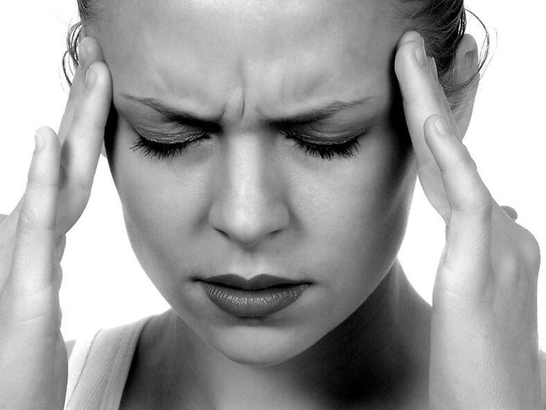 Glavobolja je jedan od simptoma osteohondroze vratne kičme