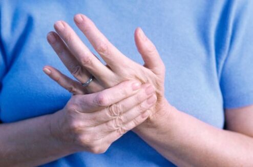 Bol u zglobovima šaka i prstiju - znak raznih bolesti